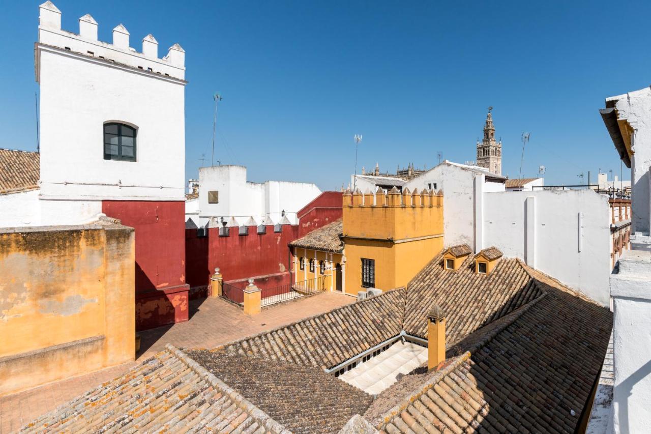 Dona Elvira Suites Cathedral Seville Exterior photo